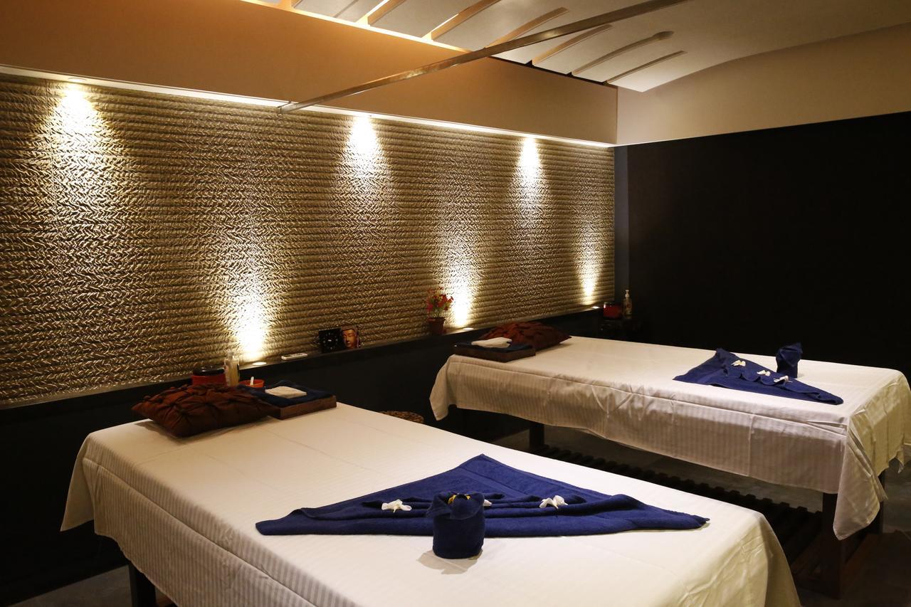 Abhishek Beach Resort And Spa Ganpatipule Exterior foto